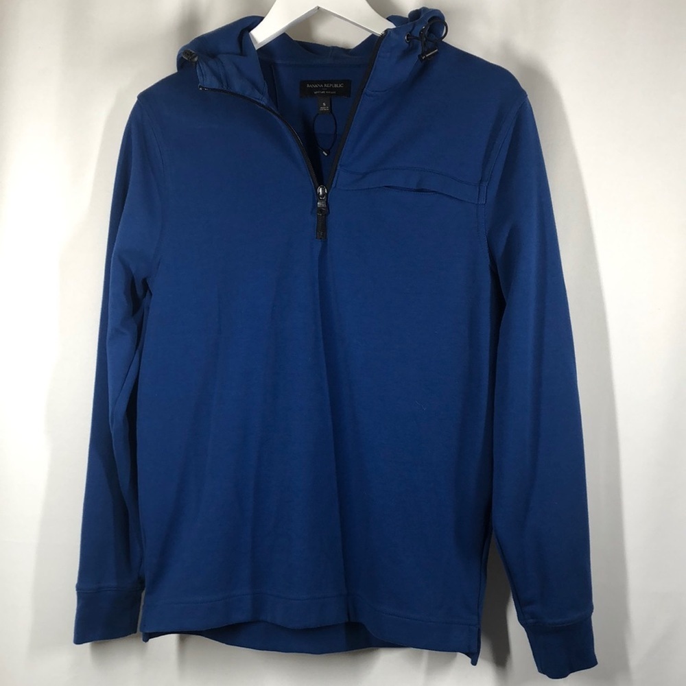 Banana Republic moisture wicking hoodie
